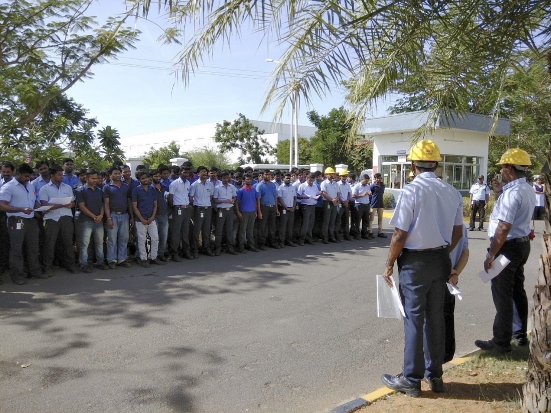 India Company of Greatoo Organized a Publicity and Mobilization Campaign to Restrict the Use of Plastic Bags