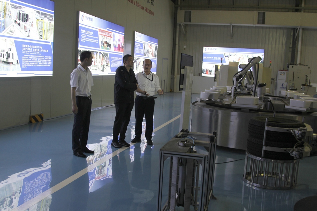 中國機械工業聯合會黨委書記、會長徐念沙一行到我司參觀調研